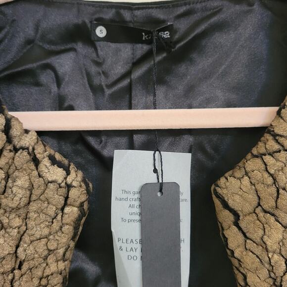 NWT Revolve Krisa Faux Shearling Gold/Black Jacket S - Picture 4 of 4